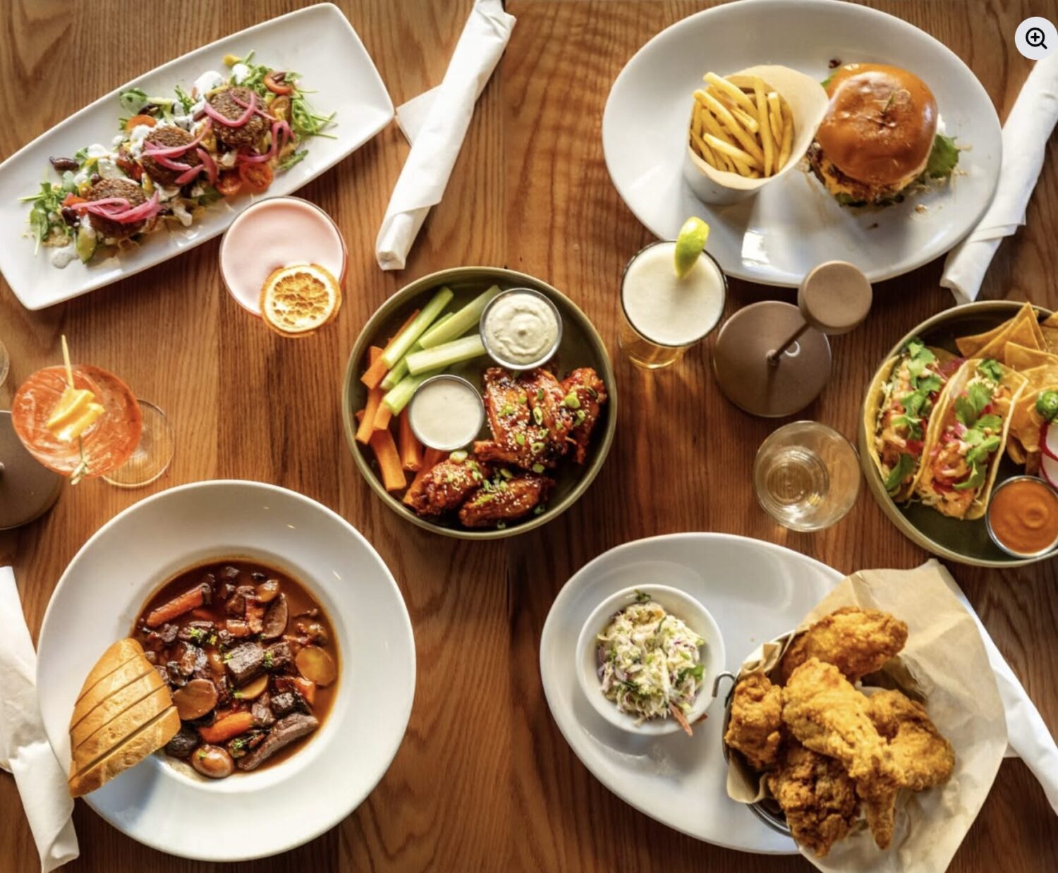 Healdsburg Bar & Grill
